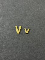 پلاک حرف V
