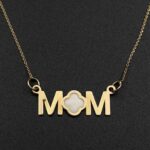 گردنبند mom و ونکلیف مینا