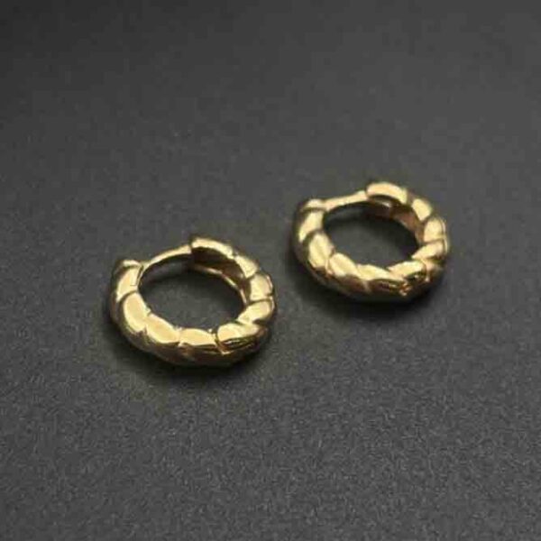 گوشواره شیاردار