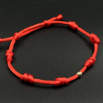 دستبند بافت رد استرینگ ( red string ) هفت گره ضخیم